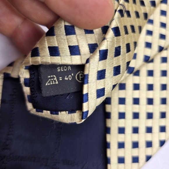 Ermenegildo Zegna- Silk Diamond Basketweave Tie - Navy Blue / Muted Gold - Picture 8 of 10